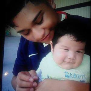 Meet your Posher, Javier